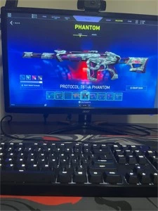 VENDO CONTA VALORANT (muitas skins)