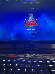 VENDO CONTA VALORANT (muitas skins)