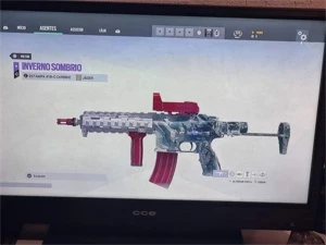 Vendo conta de r6 PS4 - Outros