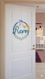 Porta Maternidade Montanha Personalizada em Tricotin - Artesanato e Personalizados
