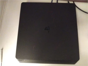PS4 SLIM - Playstation