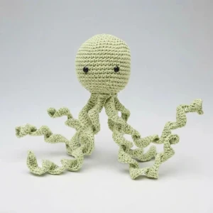 Polvo Newborn Verde Amigurumi - Artesanato e Personalizados