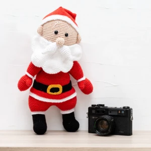 Papai Noel grande em amigurumi - Artesanato e Personalizados
