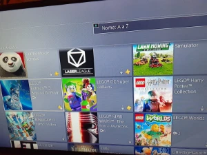 Conta PSN com 403 jogos + PSN Plus Essencial 1 ano - Outros