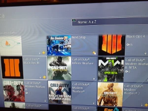 Conta PSN com 403 jogos + PSN Plus Essencial 1 ano - Outros