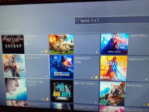 Conta PSN com 403 jogos + PSN Plus Essencial 1 ano - Outros