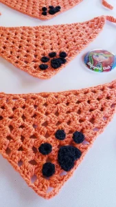 Bandana Pet em Crochê - Artesanato e Personalizados