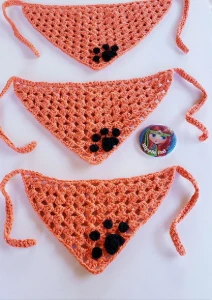 Bandana Pet em Crochê - Artesanato e Personalizados