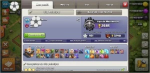 Clash of clans. Cv11 99% full. Heróis full.
