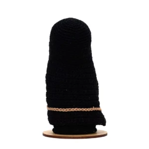 Santa Rita em amigurumi - Artesanato e Personalizados