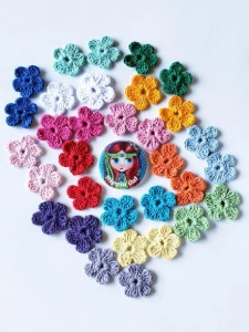 Flor de Crochê Aplique (kit com 30 Un.) - Artesanato e Personalizados