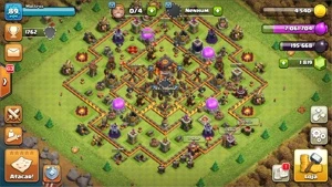 Centro de Vila Nv 10  **Quase full** - Clash of Clans