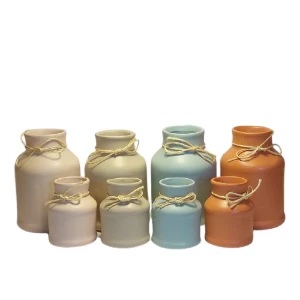 Conjunto de 2 vasos de cerâmica estilo latão