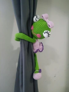 Prendedor de Cortina - Artesanato e Personalizados