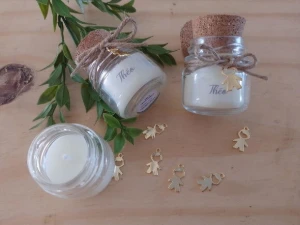 Vela Aromatizada No Vidro Com Rolha - Artesanato e Personalizados