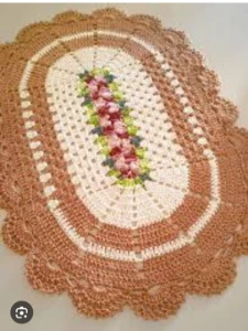 Tapete de banheiro em crochê - Artesanato e Personalizados