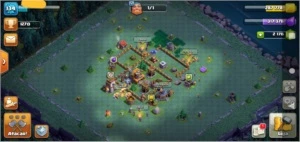 cv 13 ,ótima no ataque e defesa, no precinho - Clash of Clans