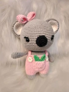Amigurumi Coala Menina - Artesanato e Personalizados