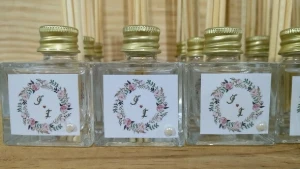 Difusor de ambientes com varetas - Artesanato e Personalizados