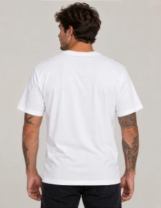 Camiseta Branca Pray - Artesanato e Personalizados