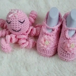 Kit Sapatinho e Polvo Rosa — 6 a 9 Meses
