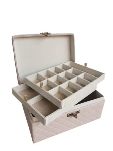 Maleta Média Bege para Joias - 22 x 16 x 11 cm - Artesanato e Personalizados