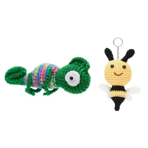 Kit camaleão e abelha em amigurumi - Artesanato e Personalizados