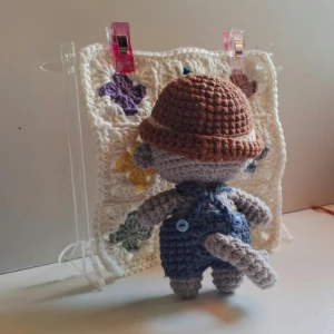 Macaquinho de Macacão - Artesanato e Personalizados