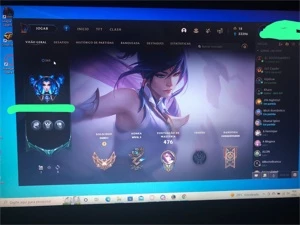 Conta lol, várias skins