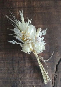 Mini buquê de flores desidratadas para caixa de padrinhos - Artesanato e Personalizados