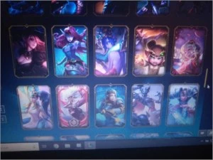 CONTA DIAMANTE 4 SOLOQ E PLATINA 5 NA FLEX - 80 SKINS - League of Legends LOL