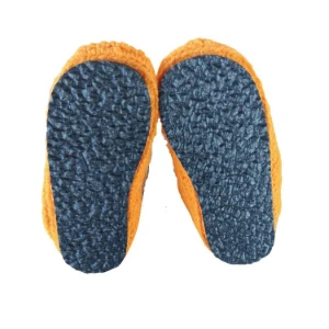 Pantufa de Lã Infantil Laranja 26 - Artesanato e Personalizados