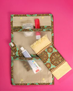 Kit Higiene Impermeável com Toalhinha e Lixa - Artesanato e Personalizados