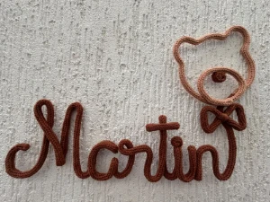 Porta Maternidade Nome com Ursinho em Tricotin - Artesanato e Personalizados