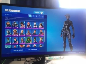 Vendo a conta do Fortnite, com varios jogos na Epic-games