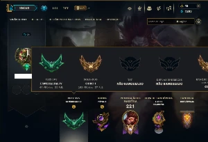 Ouro 1 com 95 Champs e 32 Skins