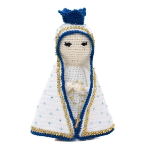 Nossa Senhora de Manto Branco em Amigurumi - Artesanato e Personalizados