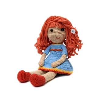 Boneca Valquíria em amigurumi - Artesanato e Personalizados