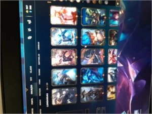 Conta Lol com 194 skins - League of Legends