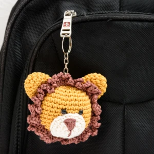 Chaveiro cabeça de leão em amigurumi - Artesanato e Personalizados
