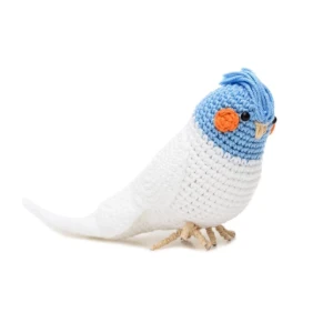 Calopsita azul em amigurumi - Artesanato e Personalizados