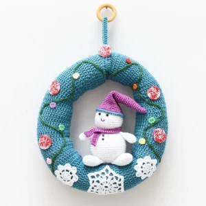 Guirlanda Boneco de Neve em amigurumi - Artesanato e Personalizados