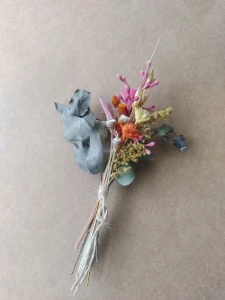 Mini Buque para Convite com flores secas - Artesanato e Personalizados