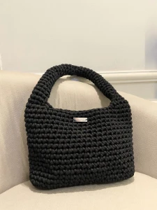 Bolsa Shoulder Bag Preta em Crochê