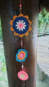 Enfeite de Parede em Crochê Flores - Artesanato e Personalizados