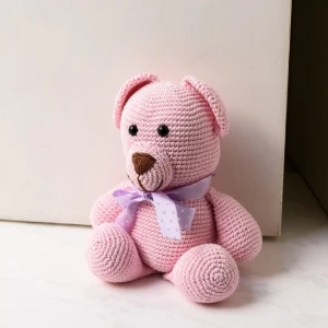 Urso Rosa Peso de Porta em Amigurumi - Artesanato e Personalizados
