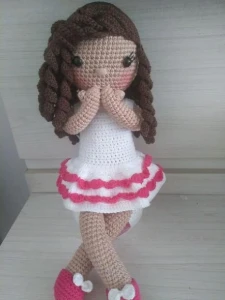 Boneca Esther - Artesanato e Personalizados