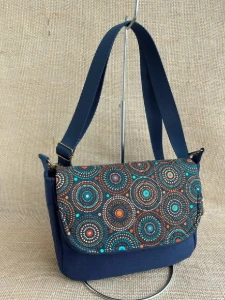 Bolsa Tiracolo Artesanal em Tecido