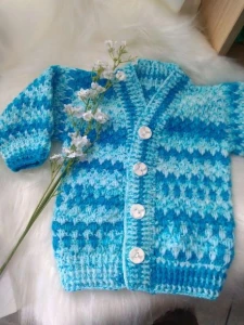 Casaquinho de Croche para bebe - Artesanato e Personalizados