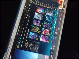 Conta lol 92 skins, ouro 4 transfiro e-mail - League of Legends